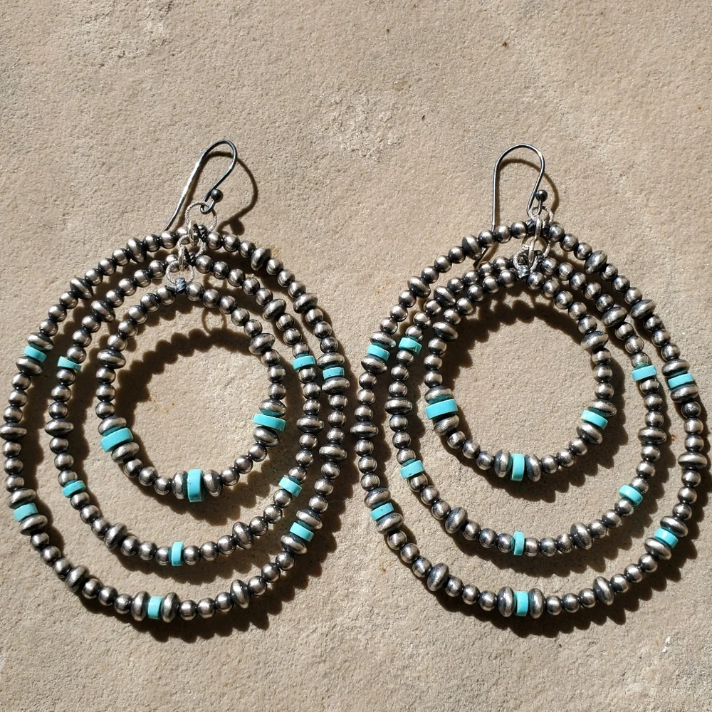 Navajo Pearl Turquoise Bead Triple Circle Dangle Earrings - Picture 4 of 5